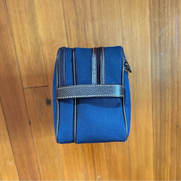 Longchamp Boxford Toiletry Case Blue Canvas (new without tags) - Picture 5 of 7